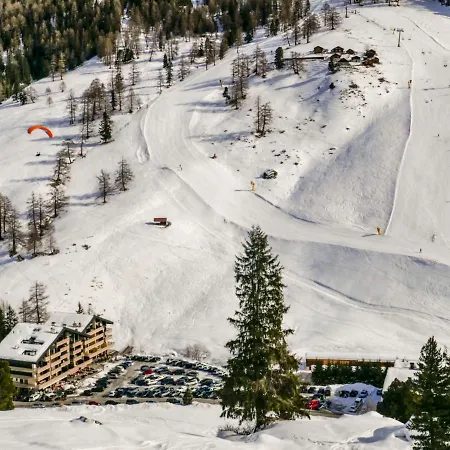 Dents Rousses E3 By Interhome Апартаменты Siviez