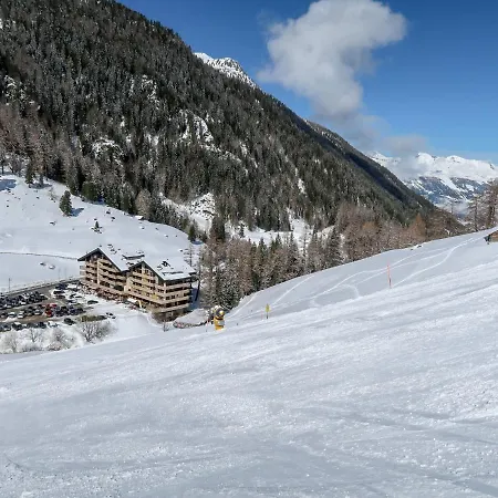 Dents Rousses E3 By Interhome *