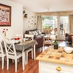 Dents Rousses E3 By Interhome