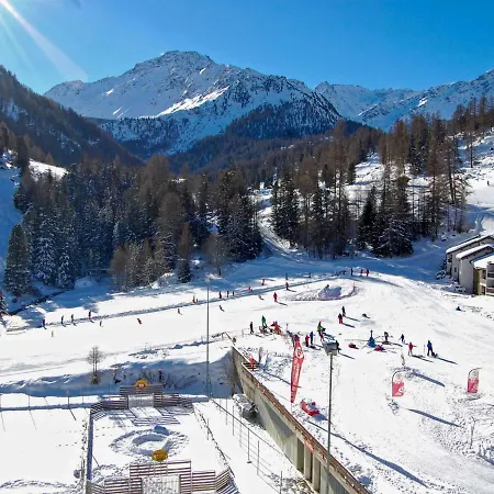 Dents Rousses E3 By Interhome